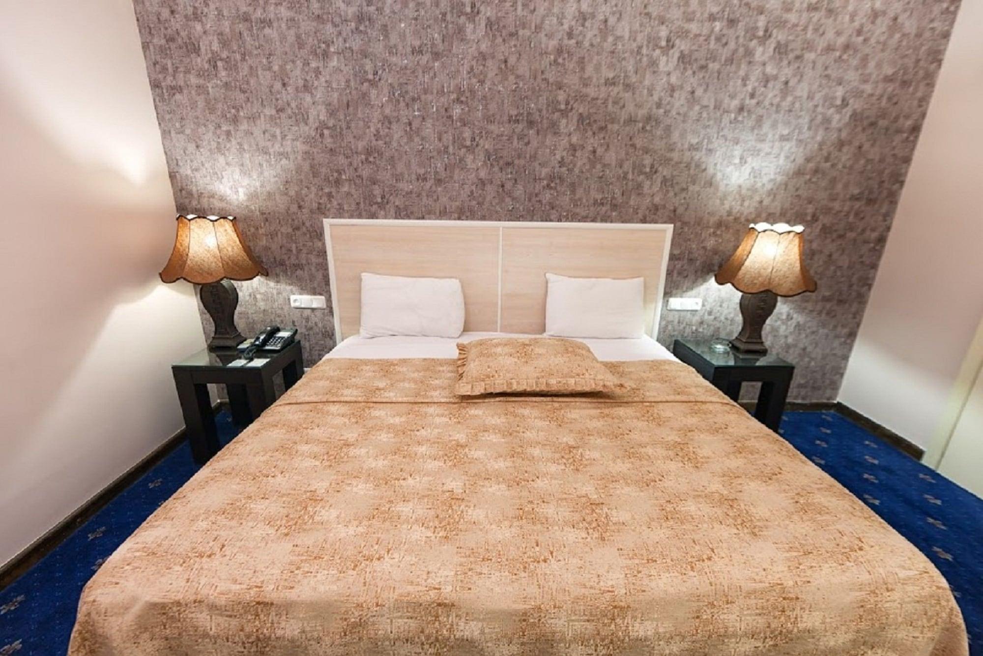 Regineh Hotel Jerevan Exteriér fotografie