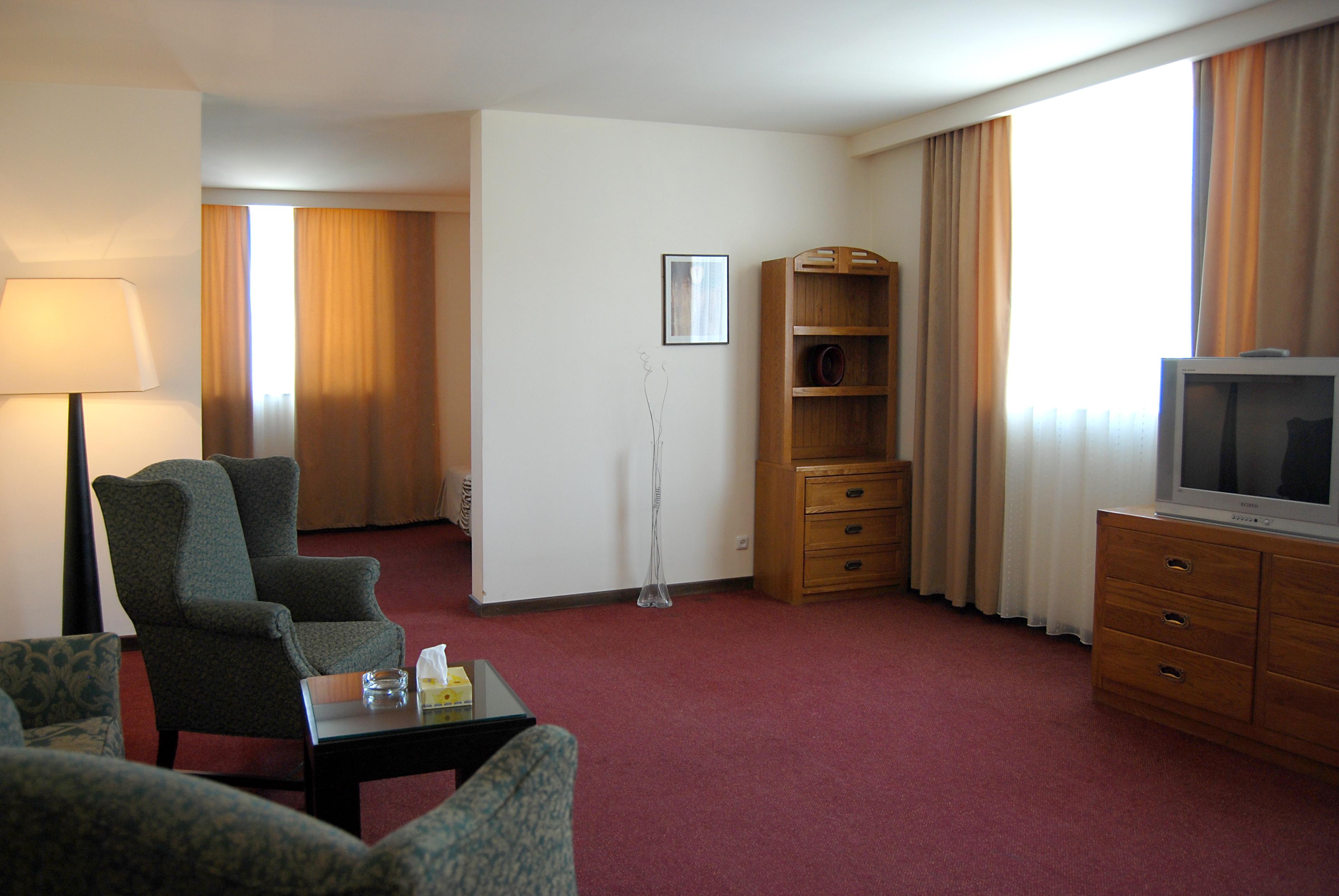 Regineh Hotel Jerevan Exteriér fotografie