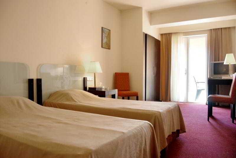Regineh Hotel Jerevan Exteriér fotografie