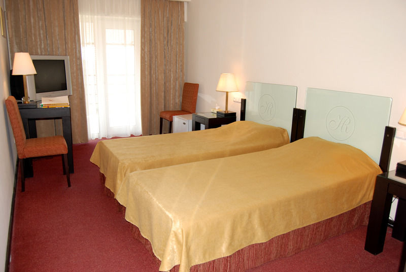 Regineh Hotel Jerevan Exteriér fotografie